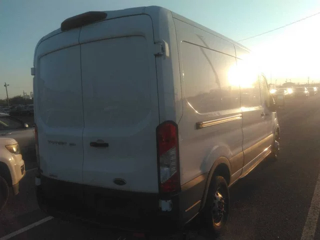 SEMINUEVOS FORD Transit-350 a Estados en autogozo