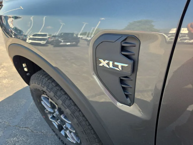 Nuevos FORD RANGER à Estados chez autogozo