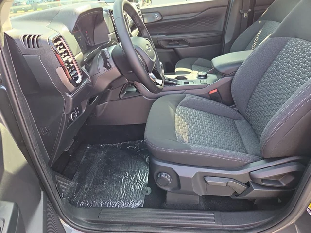 Nuevos FORD RANGER à Estados chez autogozo