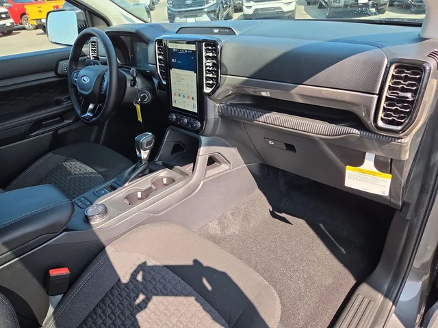 Nuevos FORD RANGER à Estados chez autogozo