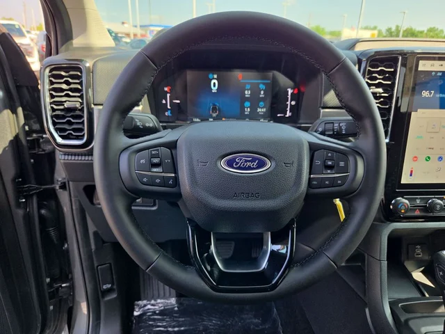 Nuevos FORD RANGER à Estados chez autogozo