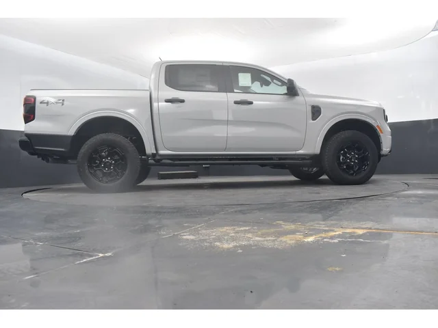 Nuevos FORD RANGER à Estados chez autogozo