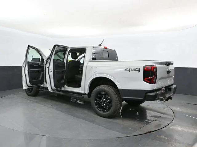 Nuevos FORD RANGER à Estados chez autogozo
