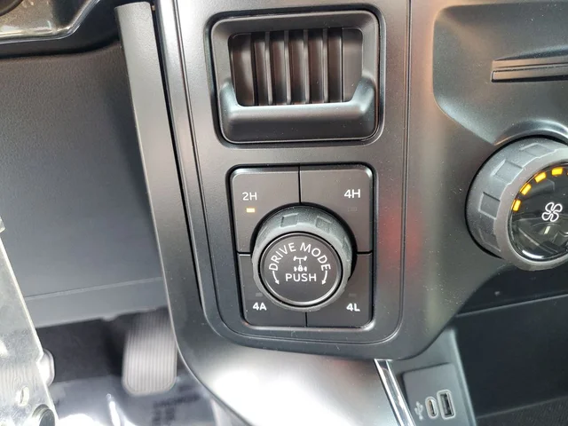 Nuevos FORD F-150 à Estados chez autogozo