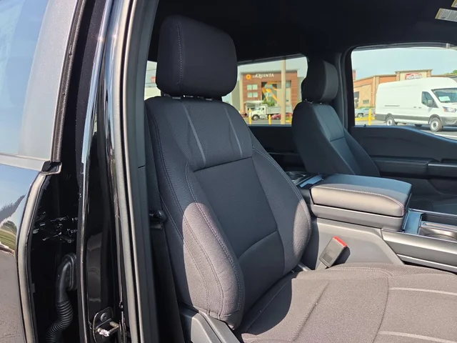 Nuevos FORD F-150 à Estados chez autogozo