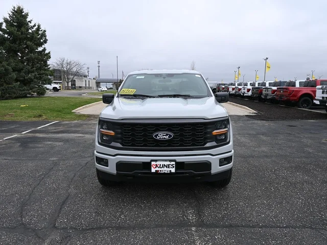 Nuevos FORD F-150 à Estados chez autogozo