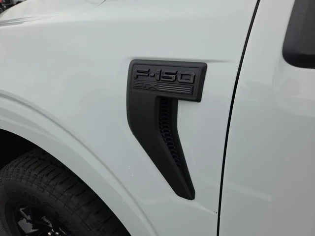 Nuevos FORD F-150 à Estados chez autogozo