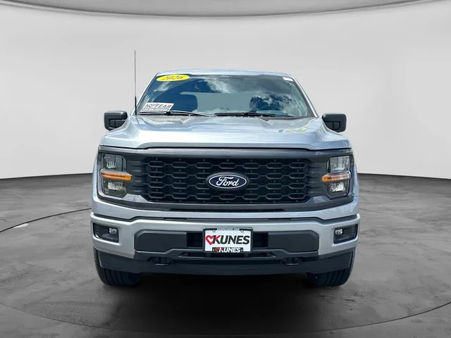 Nuevos FORD F-150 à Estados chez autogozo