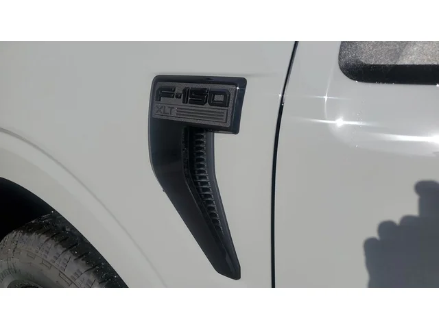 Nuevos FORD F-150 à Estados chez autogozo