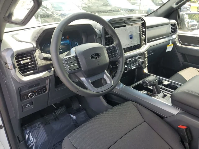 Nuevos FORD F-150 à Estados chez autogozo