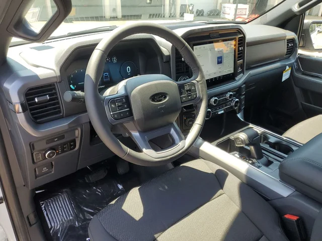 Nuevos FORD F-150 à Estados chez autogozo