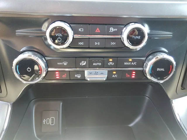 Nuevos FORD F-150 à Estados chez autogozo