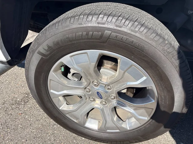 SEMINUEVOS FORD F-150 Hybrid a Estados en autogozo
