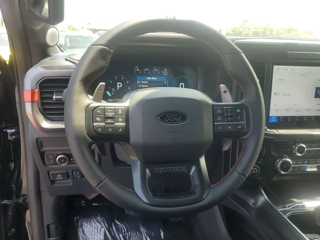 Nuevos FORD F-150 à Estados chez autogozo