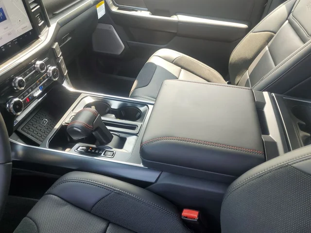 Nuevos FORD F-150 à Estados chez autogozo