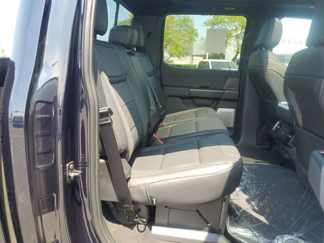 Nuevos FORD F-150 à Estados chez autogozo