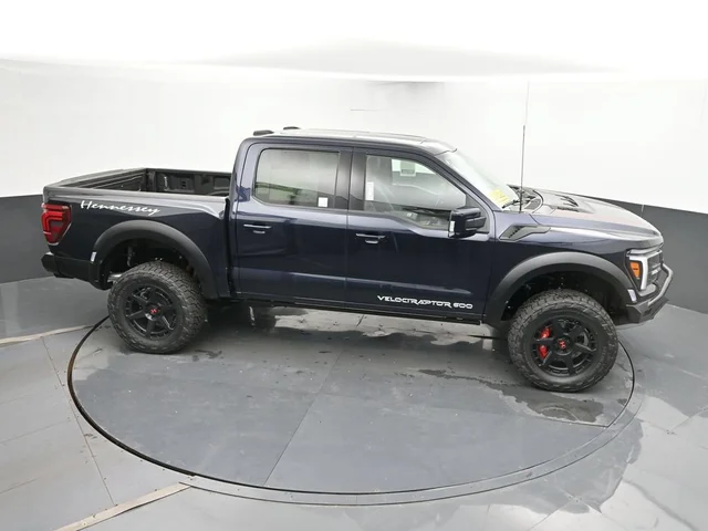 Nuevos FORD F-150 à Estados chez autogozo