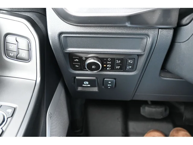 Nuevos FORD F-150 à Estados chez autogozo