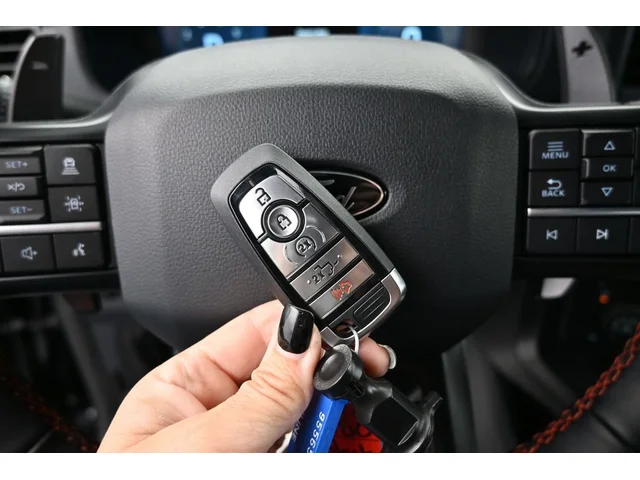 Nuevos FORD F-150 à Estados chez autogozo