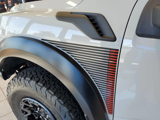 Nuevos FORD F-150 à Estados chez autogozo