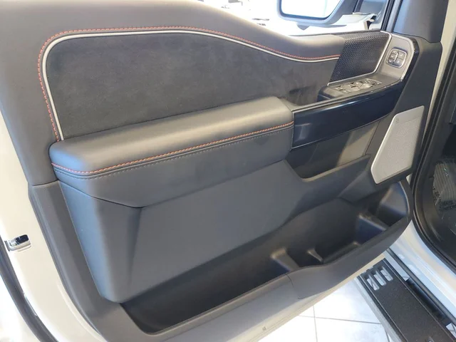 Nuevos FORD F-150 à Estados chez autogozo