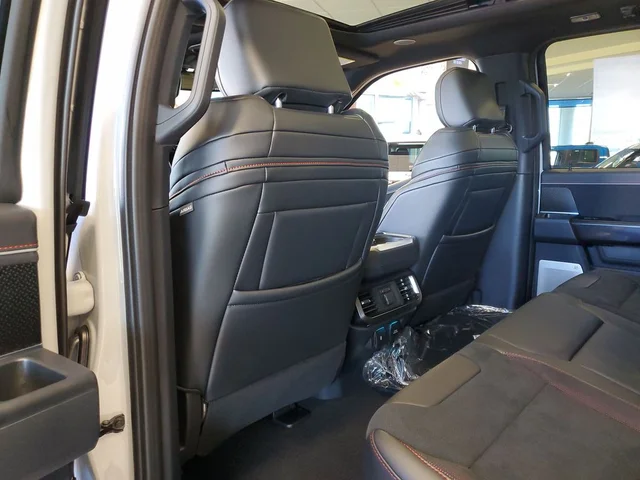Nuevos FORD F-150 à Estados chez autogozo