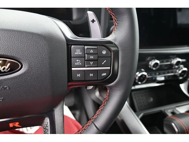 Nuevos FORD F-150 à Estados chez autogozo