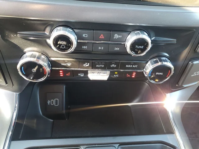 Nuevos FORD F-150 à Estados chez autogozo