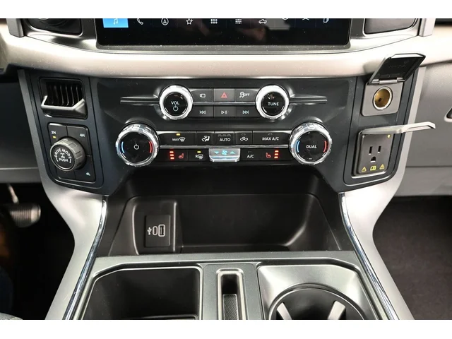 Nuevos FORD F-150 à Estados chez autogozo