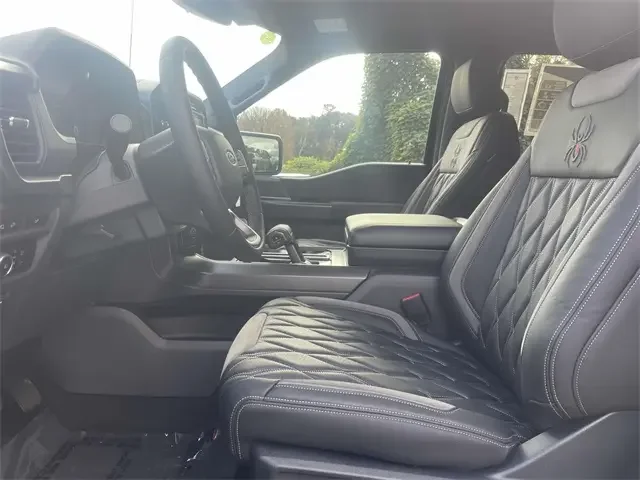 Nuevos FORD F-150 at Huntersville Ford in Huntersville