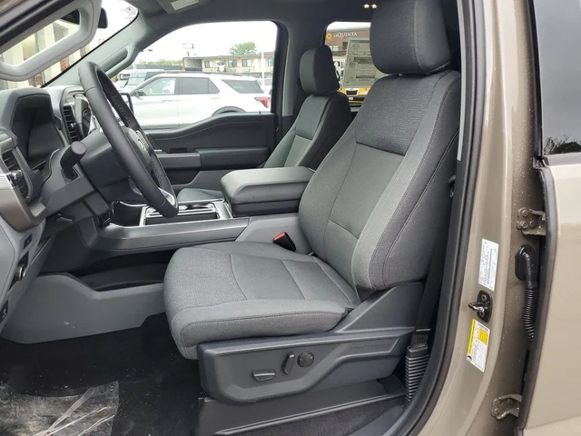 Nuevos FORD F-150 à Estados chez autogozo