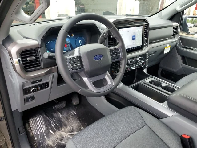 Nuevos FORD F-150 à Estados chez autogozo