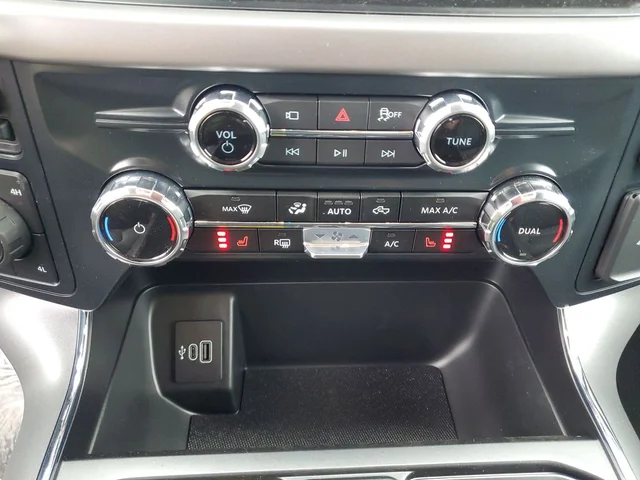 Nuevos FORD F-150 à Estados chez autogozo