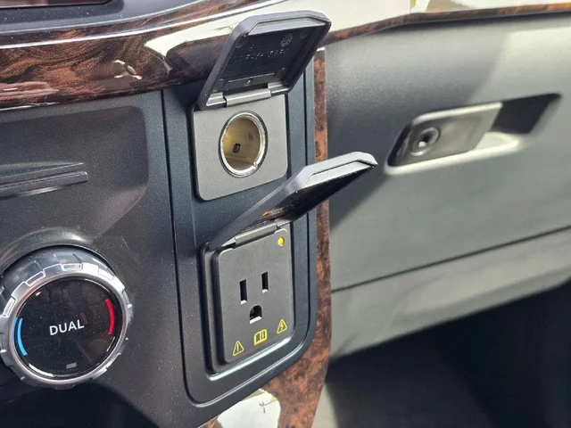 Nuevos FORD F-150 à Estados chez autogozo
