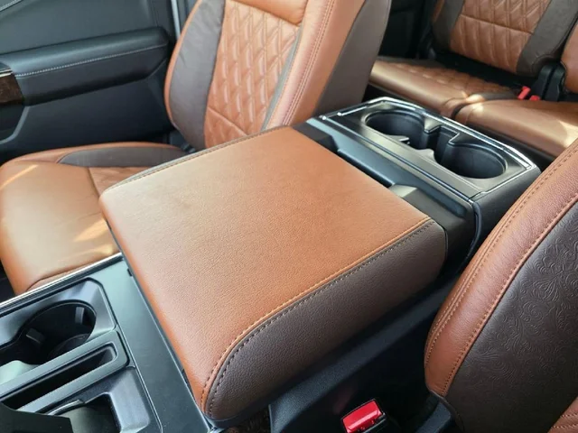 Nuevos FORD F-150 à Estados chez autogozo