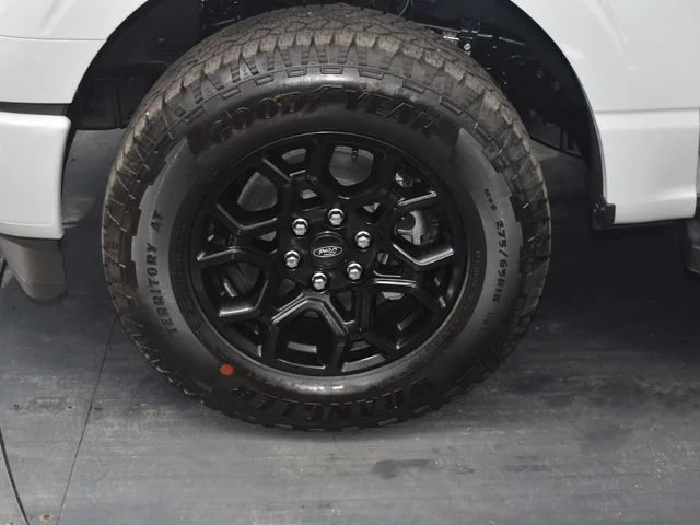 Nuevos FORD F-150 à Estados chez autogozo