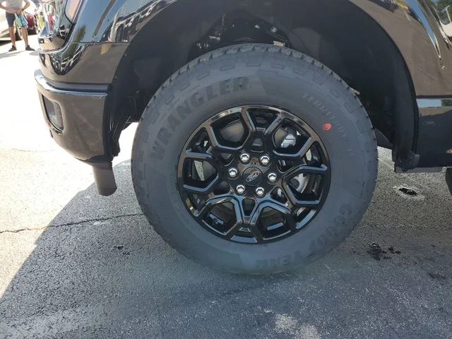 Nuevos FORD F-150 à Estados chez autogozo
