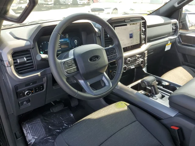 Nuevos FORD F-150 à Estados chez autogozo