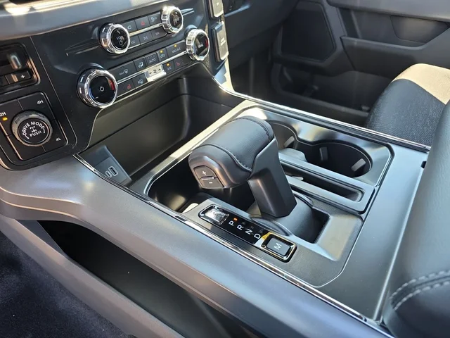 Nuevos FORD F-150 à Estados chez autogozo