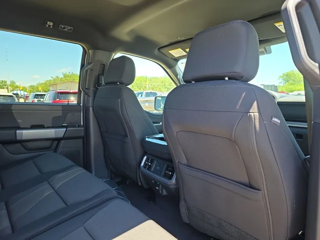 Nuevos FORD F-150 à Estados chez autogozo