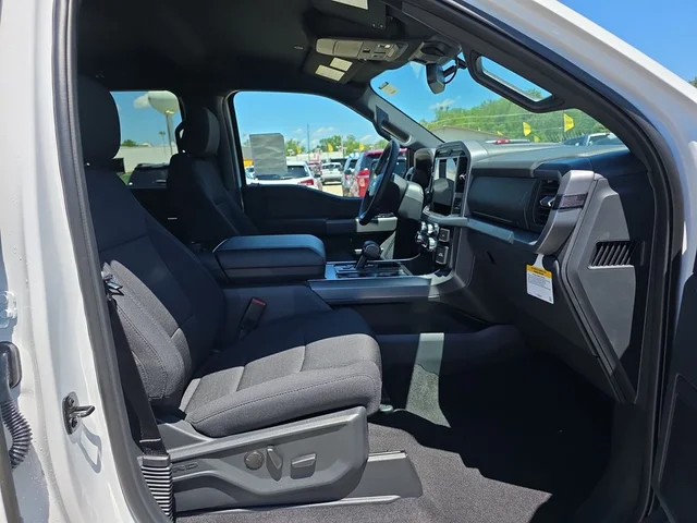 Nuevos FORD F-150 à Estados chez autogozo