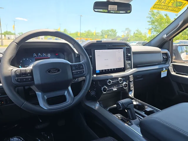 Nuevos FORD F-150 à Estados chez autogozo