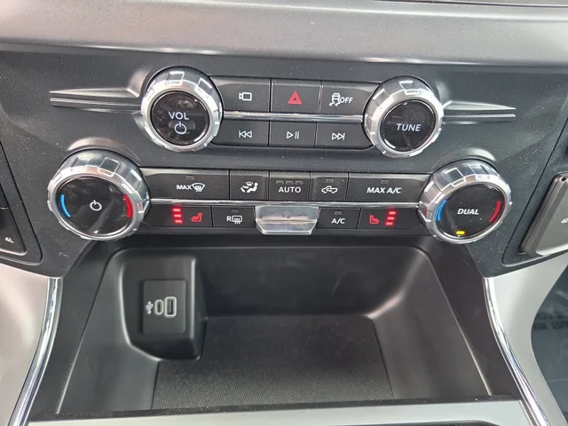 Nuevos FORD F-150 à Estados chez autogozo