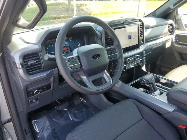 Nuevos FORD F-150 à Estados chez autogozo