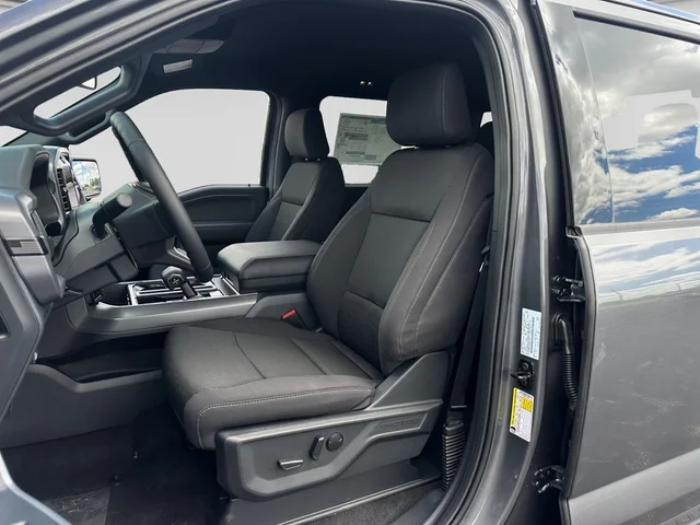 Nuevos FORD F-150 à Estados chez autogozo