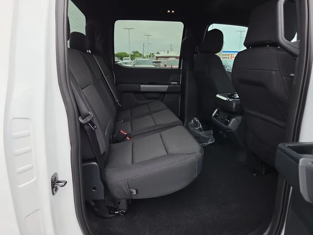 Nuevos FORD F-150 à Estados chez autogozo