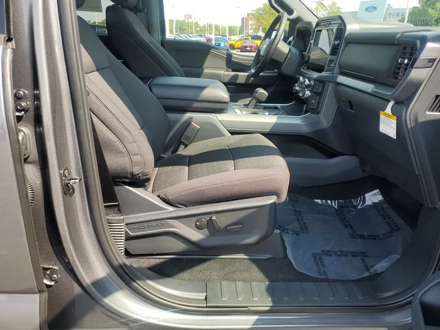 Nuevos FORD F-150 à Estados chez autogozo