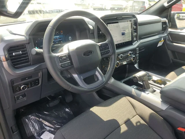 Nuevos FORD F-150 à Estados chez autogozo