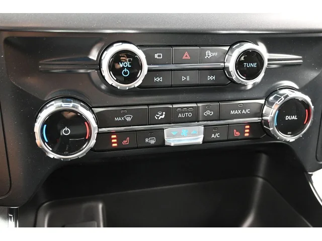 Nuevos FORD F-150 à Estados chez autogozo
