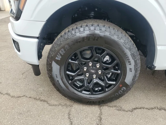 Nuevos FORD F-150 à Estados chez autogozo